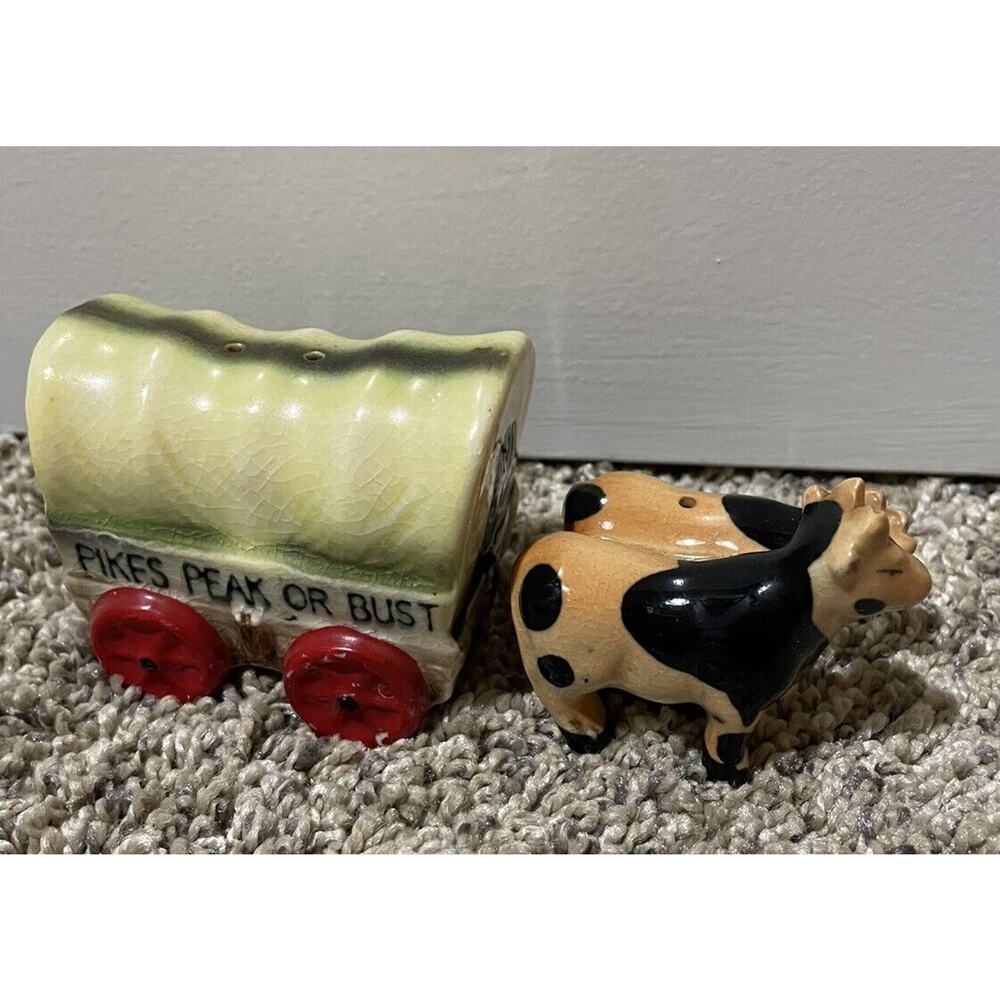Vintage Cow Covered Wagon Salt Pepper Shaker Set (Victoria Ceramics Japan)